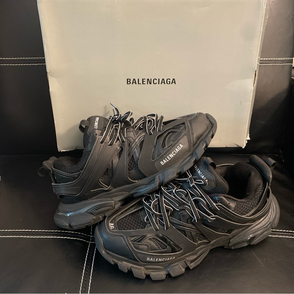 Balenciaga Track Triple Black